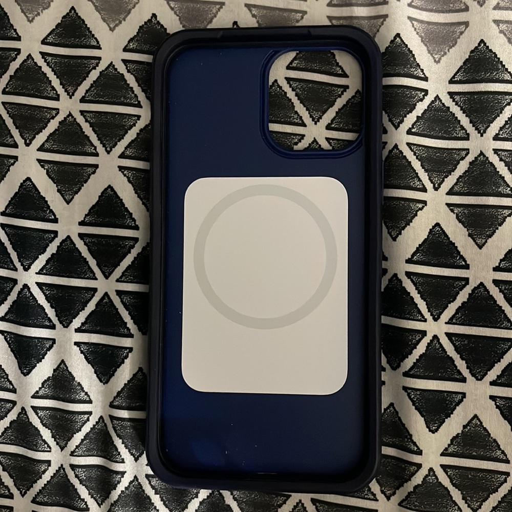 Otterbox - Picture 2 of 3
